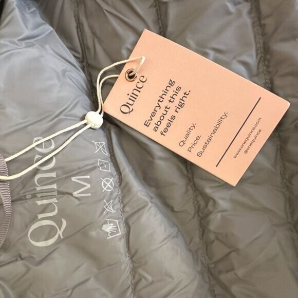 New Quince Womens Lightweight Down Packable Hooded Puffer Jacket Gray Size M - Picture 10 of 10